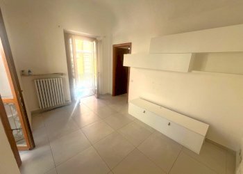 IMG-20250529-WA0016.jpg - Bilocale Via Vincenzo Gioberti 36, Vercelli - foto 10