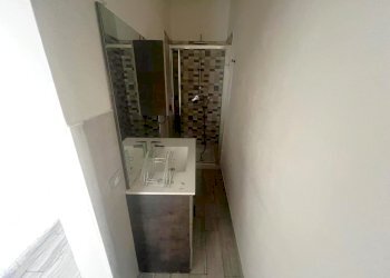 IMG-20250529-WA0022.jpg - Bilocale Via Vincenzo Gioberti 36, Vercelli - foto 17