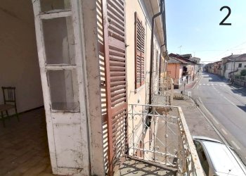 balcone - Appartamento via Galileo Ferraris  2, San Germano Vercellese - foto 12