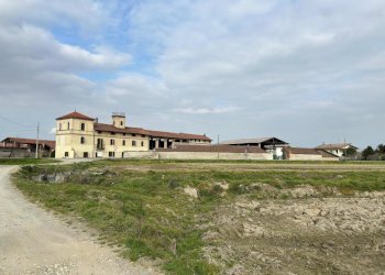 Vista Casinale - Stabile - Palazzo Strada Provinciale ex Strada Statale 596 dei Cairo 14, Vinzaglio - foto 2