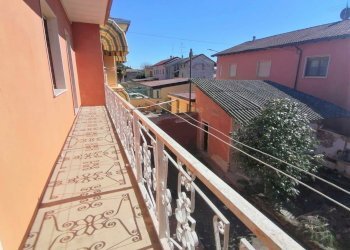 c3f4a090-5cc1-44c5-82d0-cc6b1b8b1d02.jpg - Independent house Villata - photo 10