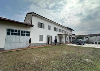 05fce44f-1577-41e3-840d-2065fb6e6ffc.jpg - Villa Via Cesare Battisti, Tricerro - foto 4