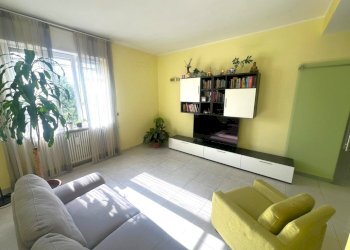 IMG-20250516-WA0016.jpg - Trilocale Corso Giuseppe Rigola 67, Vercelli - foto 4