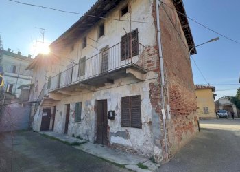 Facciata - Villa vicolo castello 2, Stroppiana - photo 1