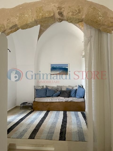 living with vaulted cealing  (2)_result.jpg - Independent house Specchia - photo 1