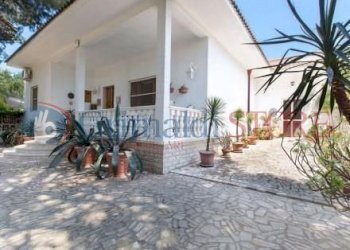 WhatsApp Image 2025-03-21 at 11.33.30_result.jpg - Villa Manduria - foto 1