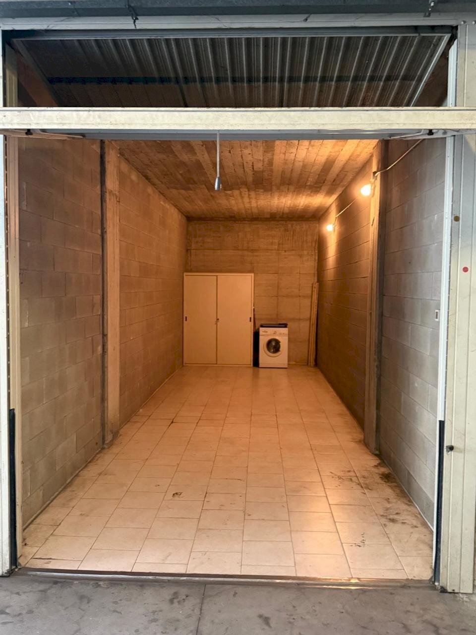 IMG-20250917-WA0000.jpg - Box Via Borsellino, Torino - photo 1