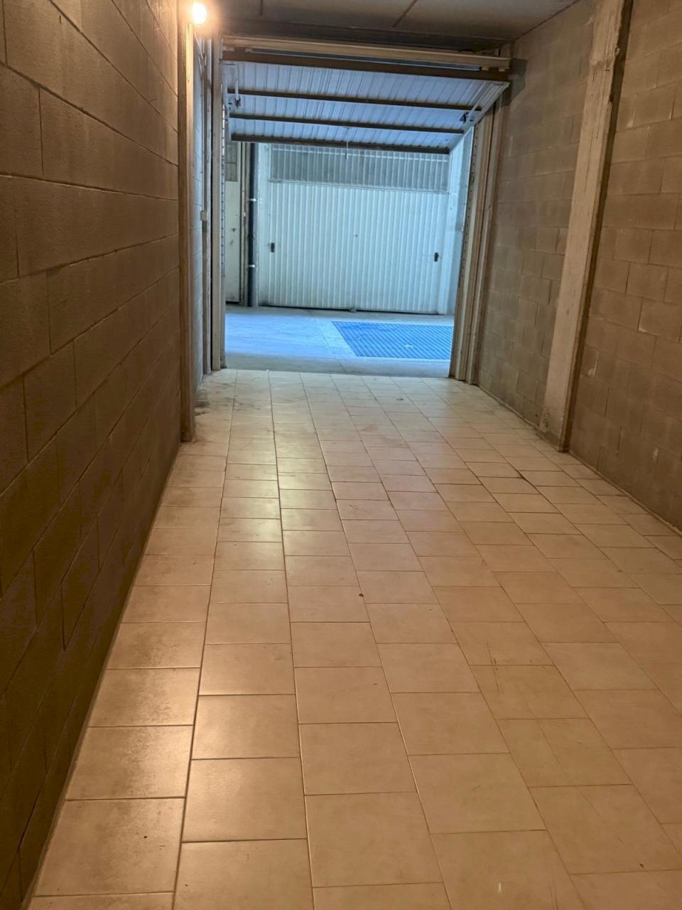 IMG-20250917-WA0002.jpg - Box Via Borsellino, Torino - photo 3