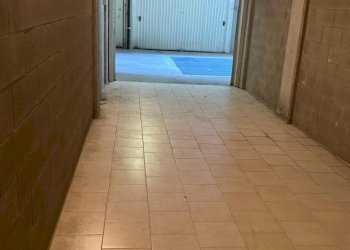 IMG-20250917-WA0002.jpg - Box Via Borsellino, Torino - photo 3