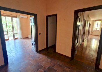 20250917_121415.jpg - Appartamento Via michele Pironti 1/B, Avellino - foto 2