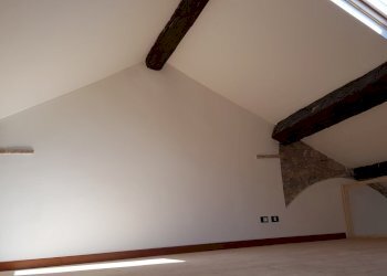 20181009_124055.jpg - Four-room apartment Sarzana - photo 4