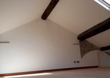 20181009_124055.jpg - Four-room apartment Sarzana - photo 15