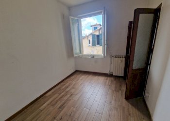 20250829_121627.jpg - Four-room apartment Sarzana - photo 18