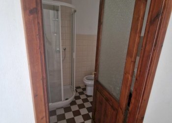 20250829_121809.jpg - Four-room apartment Sarzana - photo 27