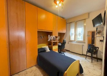 IMG-20251003-WA0023_risultato.jpg - Locale Commerciale Via dell'Industria 53, Travagliato - foto 11