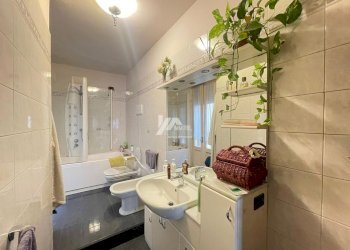 IMG-20251003-WA0024_risultato.jpg - Locale Commerciale Via dell'Industria 53, Travagliato - foto 12