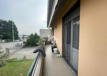 IMG-20251003-WA0026_risultato.jpg - Locale Commerciale Via dell'Industria 53, Travagliato - foto 14