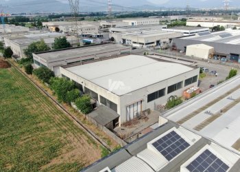 IMG-20250626-WA0022_risultato.jpg - Locale Commerciale Via dell'Industria 53, Travagliato - foto 21