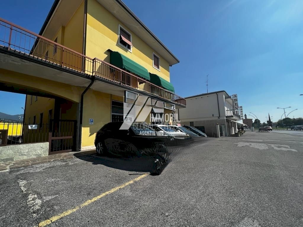 IMG-20230907-WA0006_risultato.jpg - Commercial Premises Via Europa, Concesio - photo 2