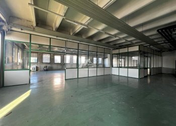 IMG-20250124-WA0009_risultato.jpg - Ufficio Via Antonio Allegri 93, Brescia - foto 16