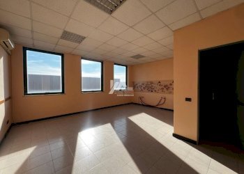 IMG-20250124-WA0036_risultato.jpg - Locale Commerciale Via Antonio Allegri 93, Brescia - foto 16