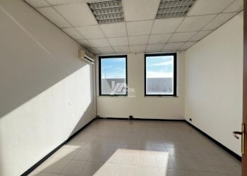 IMG-20250124-WA0038_risultato.jpg - Locale Commerciale Via Antonio Allegri 93, Brescia - foto 18