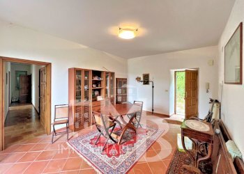 SALA PIANO PRIMO 1.jpg - Casa indipendente Via Cappelletta 37, Avegno - foto 3