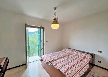 CAMERA B 2.jpg - Casa indipendente Via Cappelletta 37, Avegno - foto 10