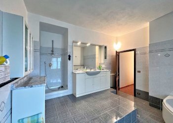 BAGNO B 3.jpg - Casa indipendente Via Cappelletta 37, Avegno - foto 18