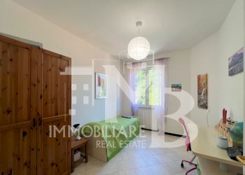 CAMERA B 1.jpg - Appartamento Strada Provinciale 333 di Uscio 56, Avegno - foto 30