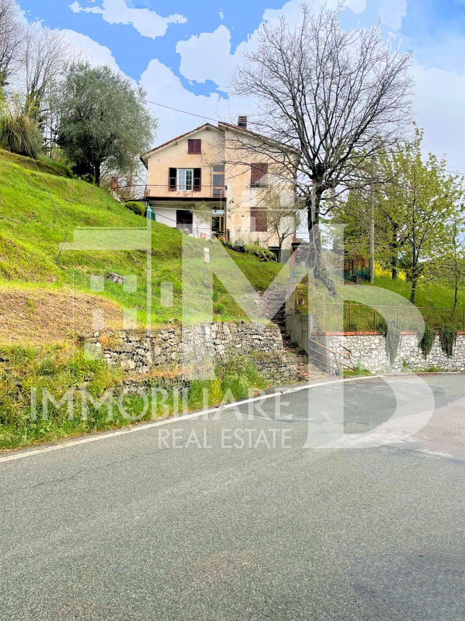 CASA E ACCESSO PEDONALE.jpg - Independent house Frazione Pannesi 41, Lumarzo - photo 2