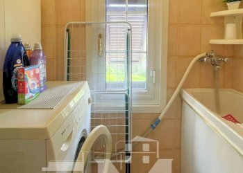 L LAVANDERIA PIANO PRIMO VERT.jpg - Independent house Frazione Pannesi 41, Lumarzo - photo 17