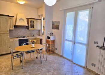 20251008_091217.jpg - Bilocale Salita Schiappacasse  5, Rapallo - foto 1