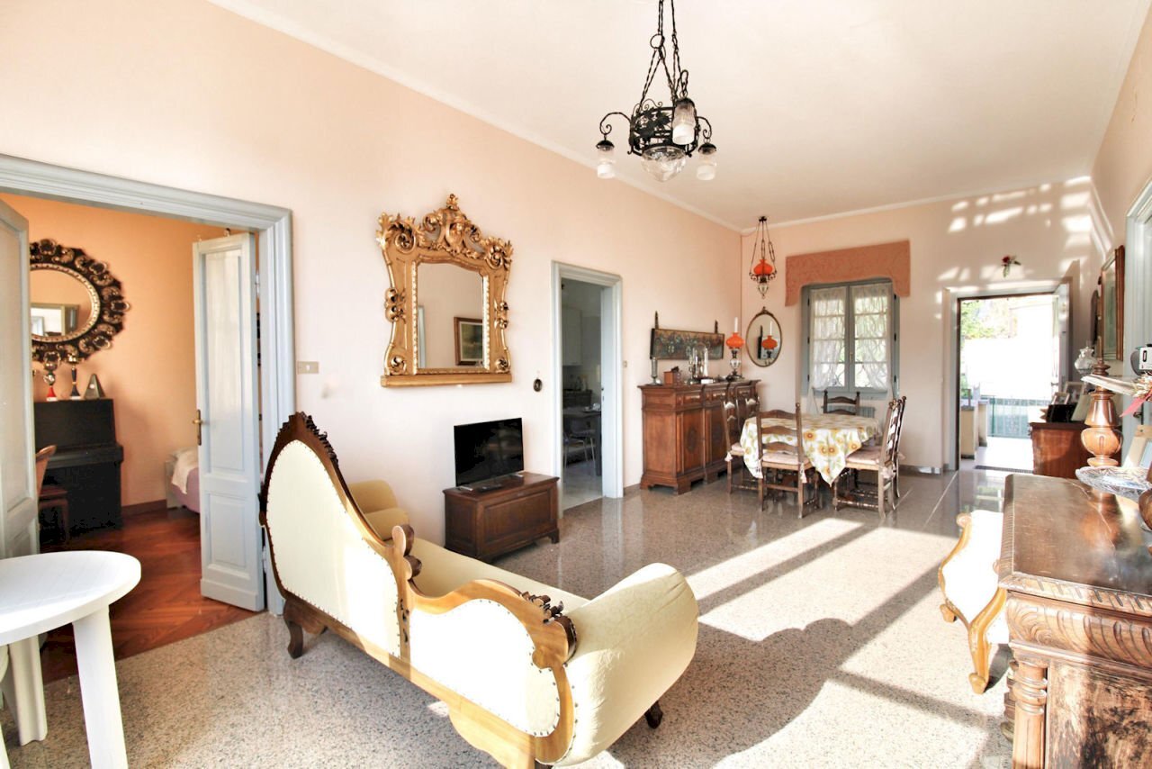 (1).jpg - Appartamento Via Privata Mimose 2, Rapallo - foto 2