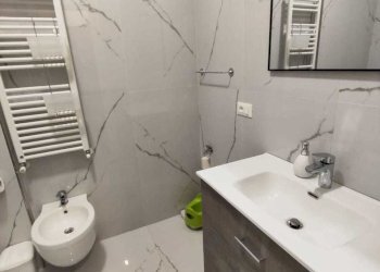 Immagine WhatsApp 2025-01-07 ore 18.32.40_f241a253 - Trilocale Via Amatore Sciesa 11, Rapallo - foto 2