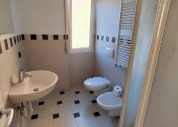 Immagine WhatsApp 2025-03-05 ore 09.23.44_fa10eec4 - Trilocale Via Alessandro Volta 21, Rapallo - foto 11