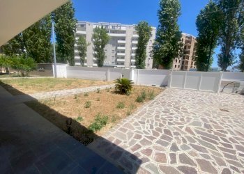 5.jpg - Villa Via Ugo Foscolo 37, Montesilvano - foto 4