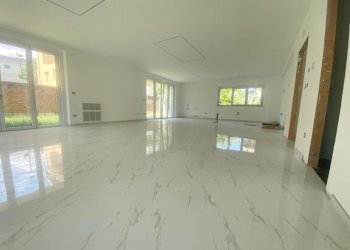 9.jpg - Villa Via Ugo Foscolo 37, Montesilvano - foto 8