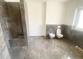 18.jpg - Villa Via Ugo Foscolo 37, Montesilvano - foto 17