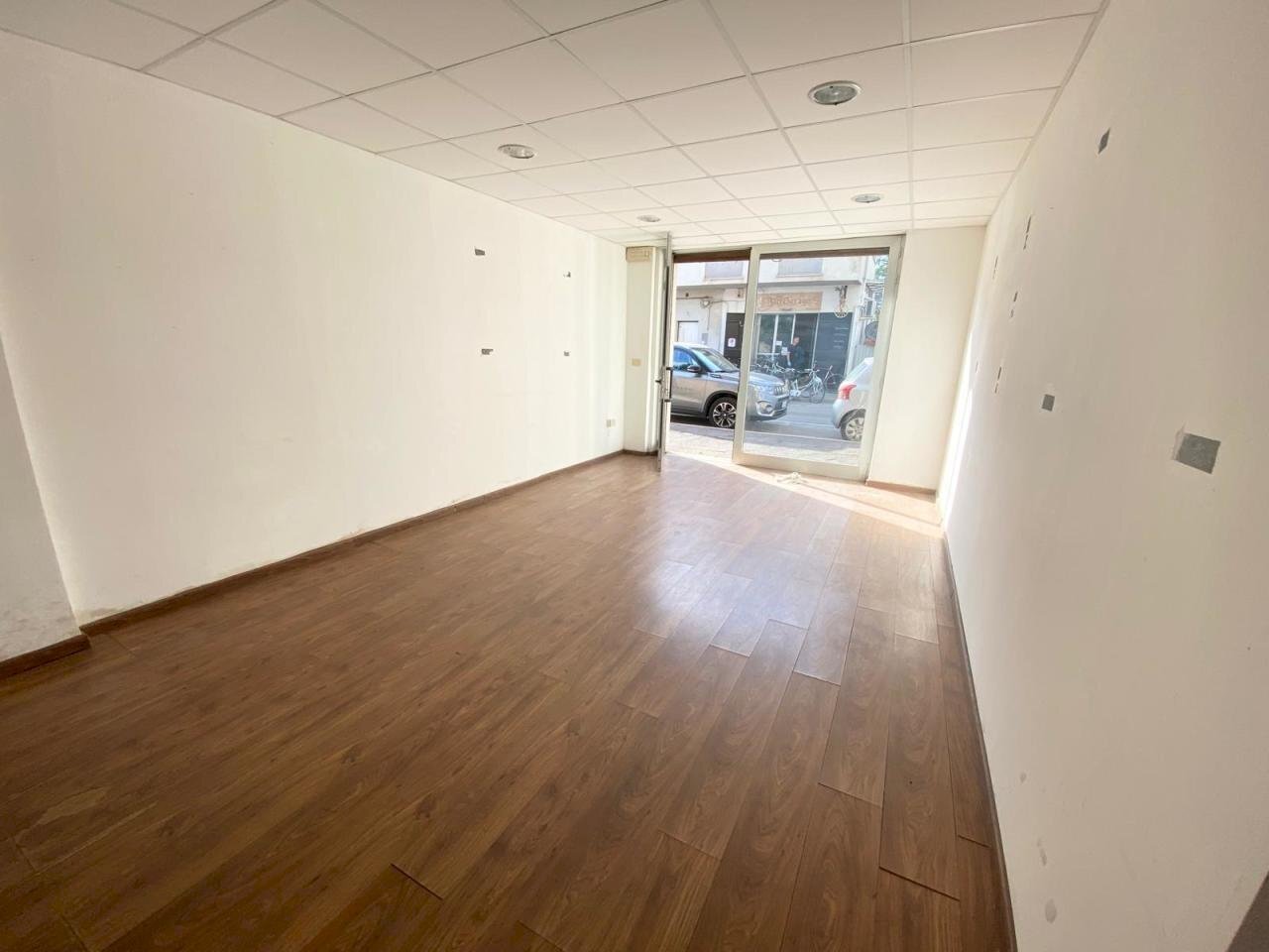 8.jpg - Locale Commerciale Via Luigi Cadorna 48, Pescara - foto 1