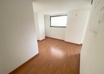 2.jpg - Locale Commerciale Via Luigi Cadorna 48, Pescara - foto 4