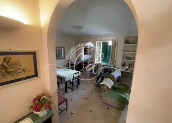 WhatsApp Image 2025-09-17 at 13.16.25 (22).jpeg - Porzione di casa Viareggio - foto 5