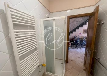 WhatsApp Image 2025-09-17 at 13.16.25 (10).jpeg - Porzione di casa Viareggio - foto 15