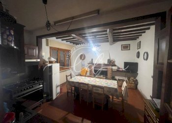 PHOTO-2025-09-13-09-39-50 3.jpg - Casa indipendente Massarosa - foto 27