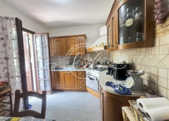 IMG_8954.JPG - Villa a Schiera Seravezza - foto 13