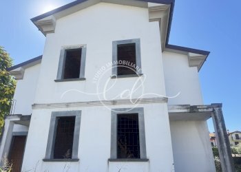 IMG_7947.JPG - Porzione di casa Seravezza - foto 2