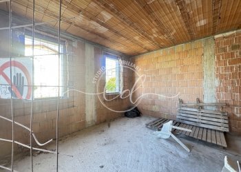 IMG_7950.JPG - Porzione di casa Seravezza - foto 5