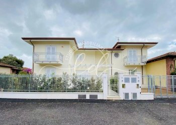 PHOTO-2025-07-21-12-39-08 2.jpg - Porzione di casa Pietrasanta - foto 1