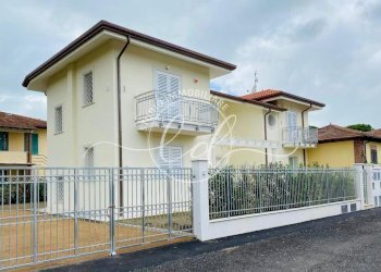 PHOTO-2025-07-21-12-39-08 3.jpg - Porzione di casa Pietrasanta - foto 2