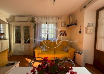 PHOTO-2025-07-16-12-22-29.jpg - Porzione di casa Seravezza - foto 5